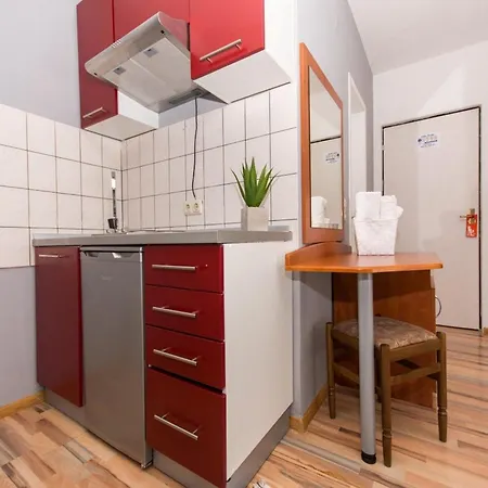 Stil - With Balcony And Sea View 101 Apartment