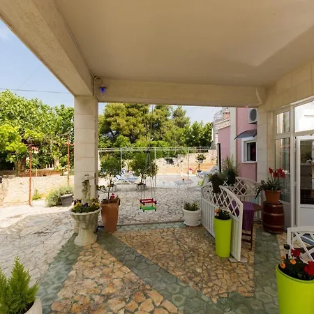 Stil - With Balcony And Sea View 101 Appartement *